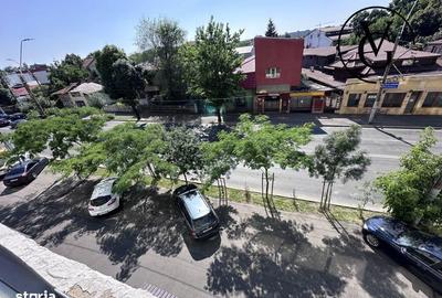 Apartament cu 3 camere decomandat, mobilat în 13 Septembrie - 7