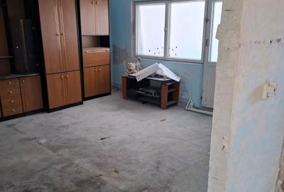 Vind apartament cu 3 camere decomandat m2 86 bai doua etaj 4 - 2