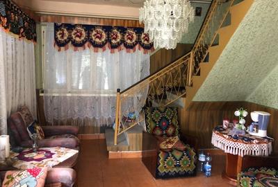 Vand casa cu etaj, dependinte si anexe gospodaresti - 3