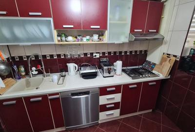 Apartament cu 3 camere semidecomandat, mobilat în Prelungirea Ghencea - 9