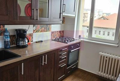 Agentia Apulum 94 ofera spre vanzare 2 camere metrou Piata Sudului - 5