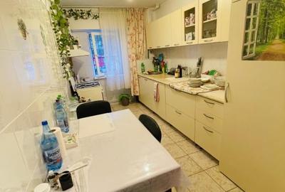 Apartament cu 3 camere decomandat în Central - 8