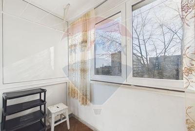 Apartament cu 2 camere semidecomandat, mobilat în Pajura - 9