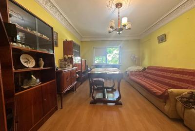 Apartament 2 camere decomandat - zona Dacia - 120.000 euro(Cod E8+E10)