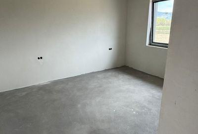 Casă cu 3 camere în Recea - 6