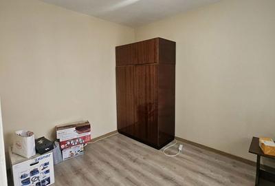 Apartament cu 3 camere semidecomandat în Nufărul - 10