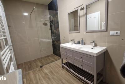 Apartament cu 3 camere în Florești - 1