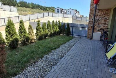 Casă cu 4 camere cu Teren 150 Mp în Central