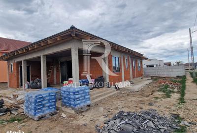 Casă cu 4 camere în Sântandrei - 2