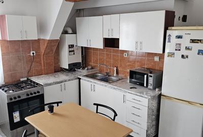 Apartament cu 3 camere semidecomandat în Cedonia - 3