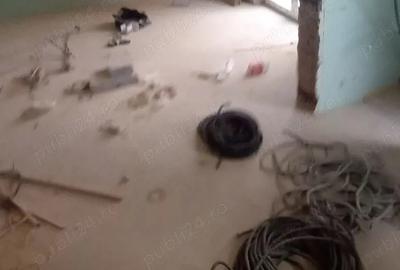 Vand aparrament 3 camere in casa cu 4 apartamente - 8