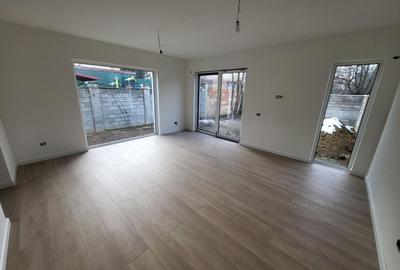 Comision 0%. Langa Iulius Mall. Zid despartitor dublu. Finisaje premium - 1