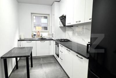 Apartament cu 3 camere decomandat în Tractorul - 5
