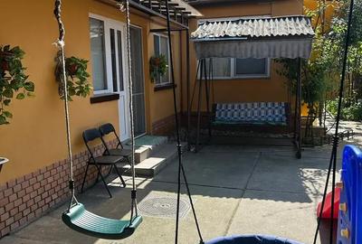 Casă cu 5 camere cu Teren 2000 Mp în Sânnicolau Mare - 2