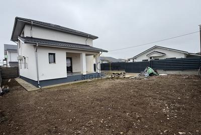 Casă individuală cu 4 camere cu Teren 370 Mp în Joița - 3