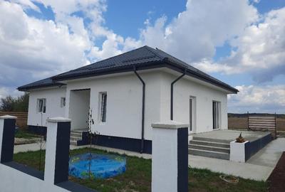 FARA COMISION in SABARENI casa cu 4 camere 2 bai PARTER + pod placa beton terasa - 2