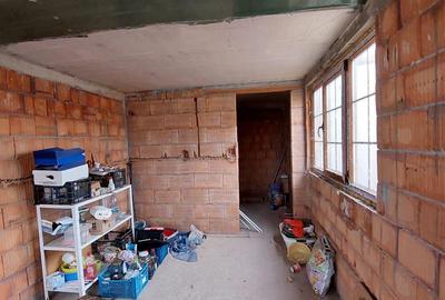 Gotlob hala utilaje casa p+m teren 2507 mp - 4