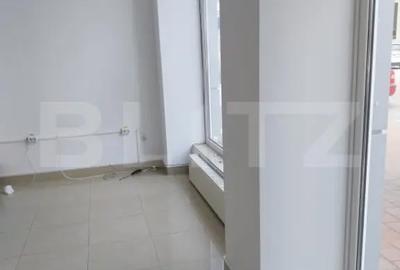 Spațiu comercial, de 180 mp, în Central - 2