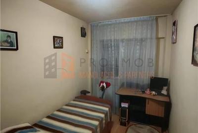 Apartament 3 camere cf 1 decomandat zona Centru - 3