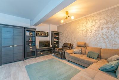 Apartament cu 2 camere decomandat în Tractorul - 2