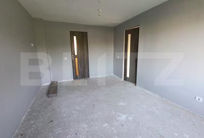 Casa cu 2 camere si living cu o gradina generoasa in suprafata de 4300 mp - 3