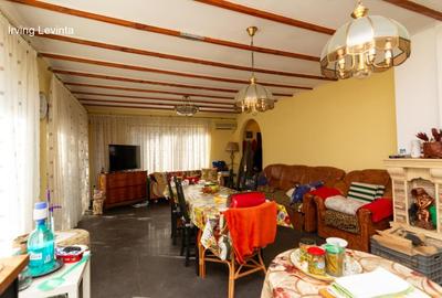 Proprietate versatila. Doua case la pret de una. - 28