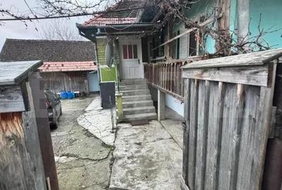 Casa tradi?ionala batraneasca in Galatii Bistri?ei, cu teren generos ?i anexe - 18
