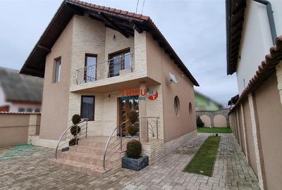 Casa individuala P+M la cheie 3 camere parcare Lancram - 1