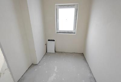 Casă cu 4 camere cu Canalizare în Dâmbul Rotund - 8