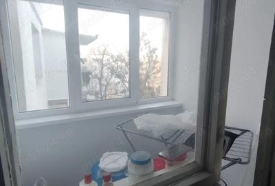 Apartament cu 4 camere semidecomandat în Micro 39 - 3