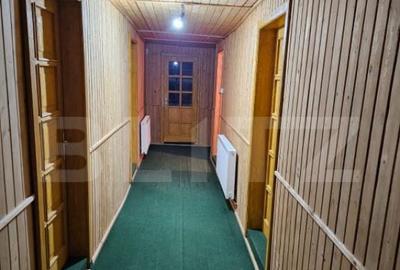 Casa de vacan?a, pretabila pentru pensiune in Moieciu - 2