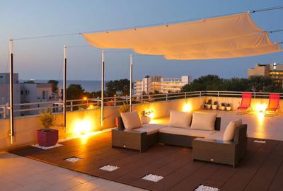 Penthouse cu 3 camere decomandat, mobilat în Central - 2