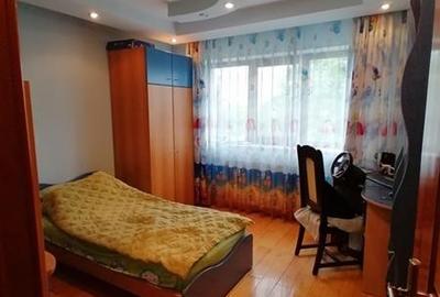 Casa- Vila - Prelungirea Ghencea-Bucuresti- 450000E- 660MP TEREN-COMISION 0! - 9