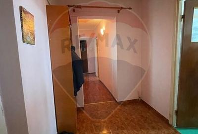 DE VANZARE Apartament 3 camere in zona Piata Gorjului - 5