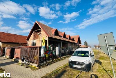 Casă cu Teren 676 Mp în Central - 7