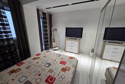 Aparatorii Patriei-3 cam,decomandat,et. 1,supr. 90 mp. loc parcare,an 2017 - 18