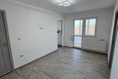 Apartament cu 3 camere semidecomandat în Central - 7