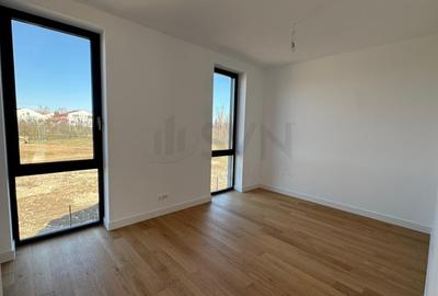 Casă individuală cu 4 camere cu Canalizare în Bucureștii Noi - 3