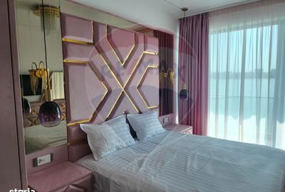 Apartament cu 4 camere decomandat în Central - 1