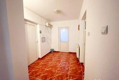 Casă cu 4 camere cu Canalizare în Central - 10
