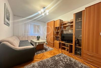 Apartament 3 camere, decomandat - Str. Semaforului - 2
