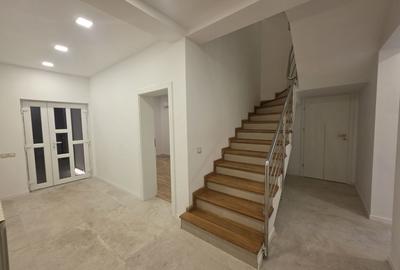 Casă individuală cu 5 camere cu Canalizare în Iancu Nicolae - 2