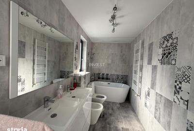 Casă cu 4 camere cu Teren 200 Mp în Rediu - 9