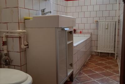 Apartament cu 3 camere decomandat în Sebastian - 11