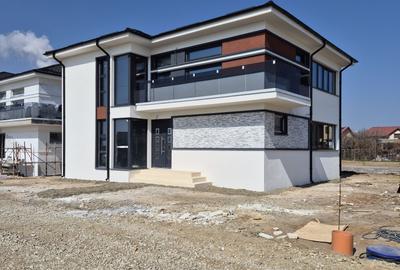 Casă cu 4 camere în Bariera Vâlcii - 6