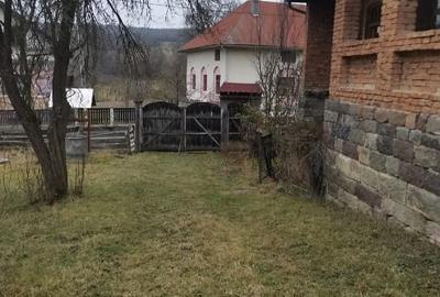 Casă de vânzare cu teren generos în Cehețel (jud. Harghita) - 11