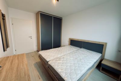 Apartament cu 3 camere la prima închiriere în zona Tractorul la et 7/10 - 10