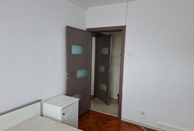 Apartament cu 2 camere semidecomandat în Tomis II - 3
