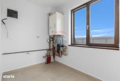 Casă cu 4 camere în Sânleani - 11