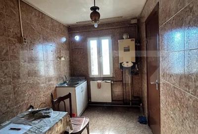 Apartament cu 2 camere semidecomandat în Brazda lui Novac
